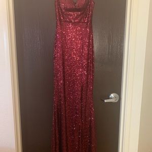 New honey and Rosie long dress  small burgundy